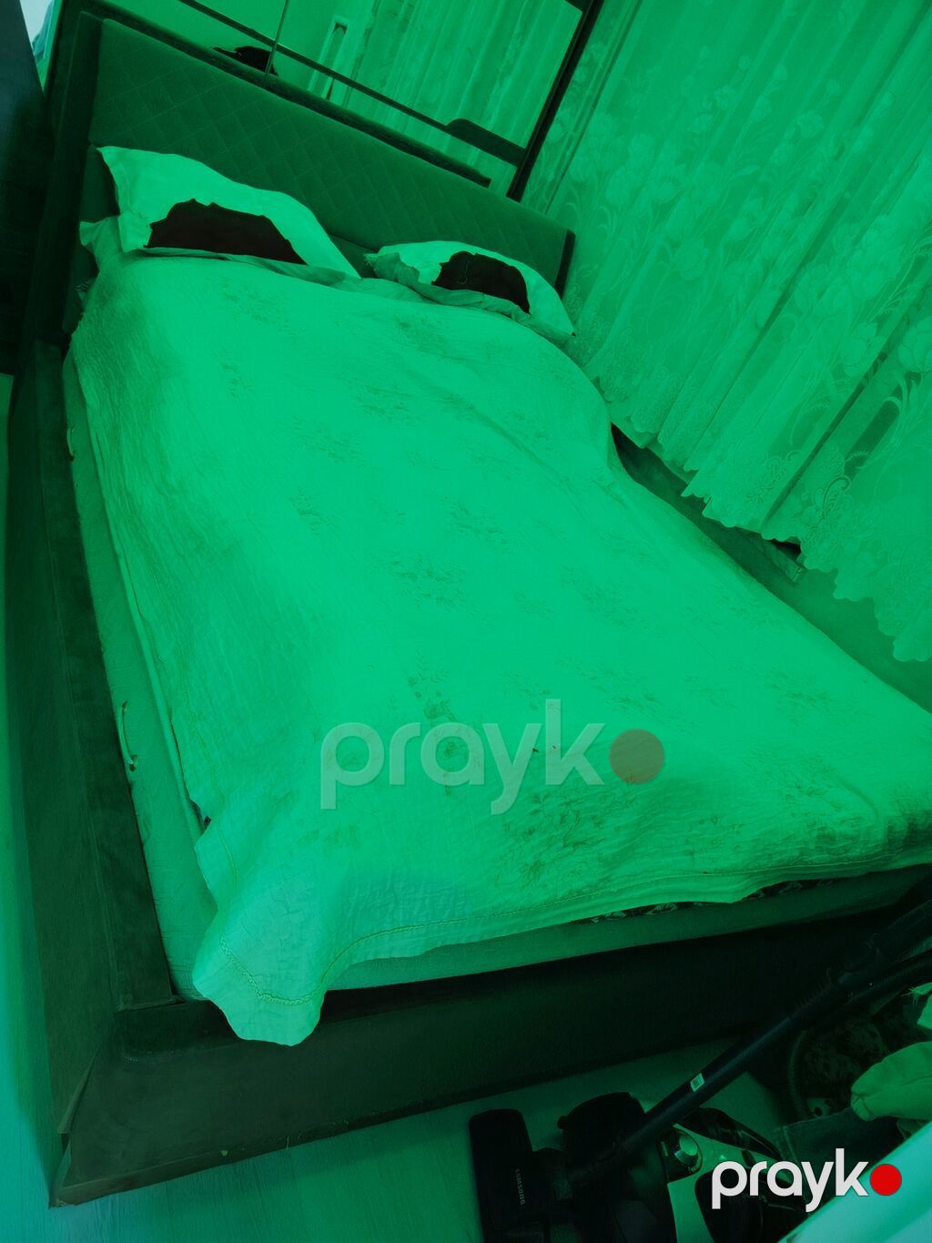 Mebel: İki nəfərlik yumşaq çarpayı - Ölçü: təxmini king/queen — Yataqlar, Bakı (2)
