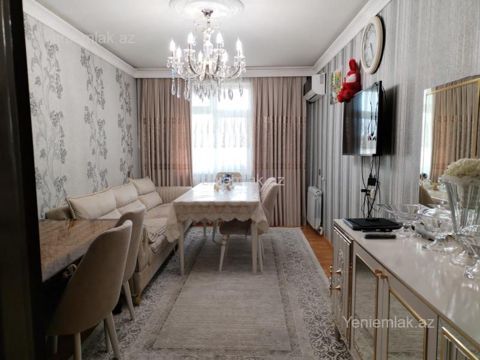 Satılır 5 otaqlı Bina evi menzil (Köhnə tikili), 80 m², 11-ci mikrorayon — Sumqayıt