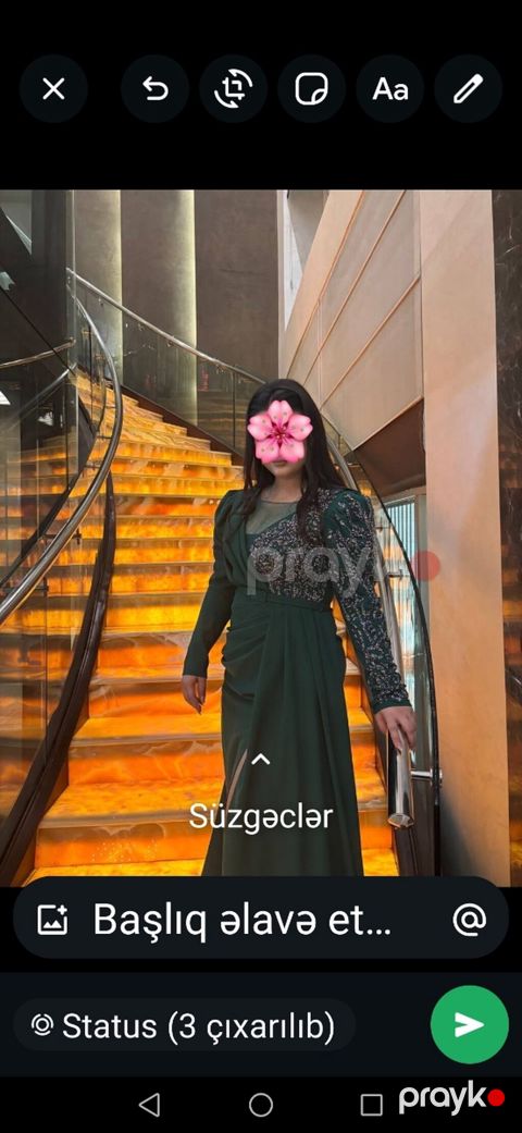 Zümrüd-yaşıl rəngdə zərif ziyafət/gecə geyimi - Model: Uzun, yerdən — Xırdalan