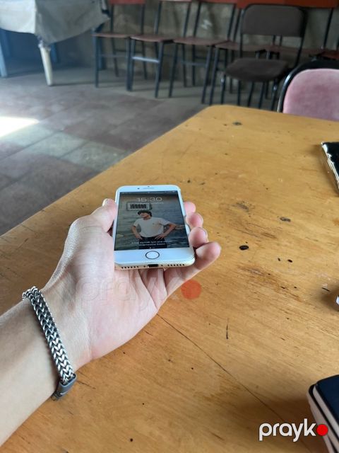 Apple iPhone 7 Gold 32GB — Quba