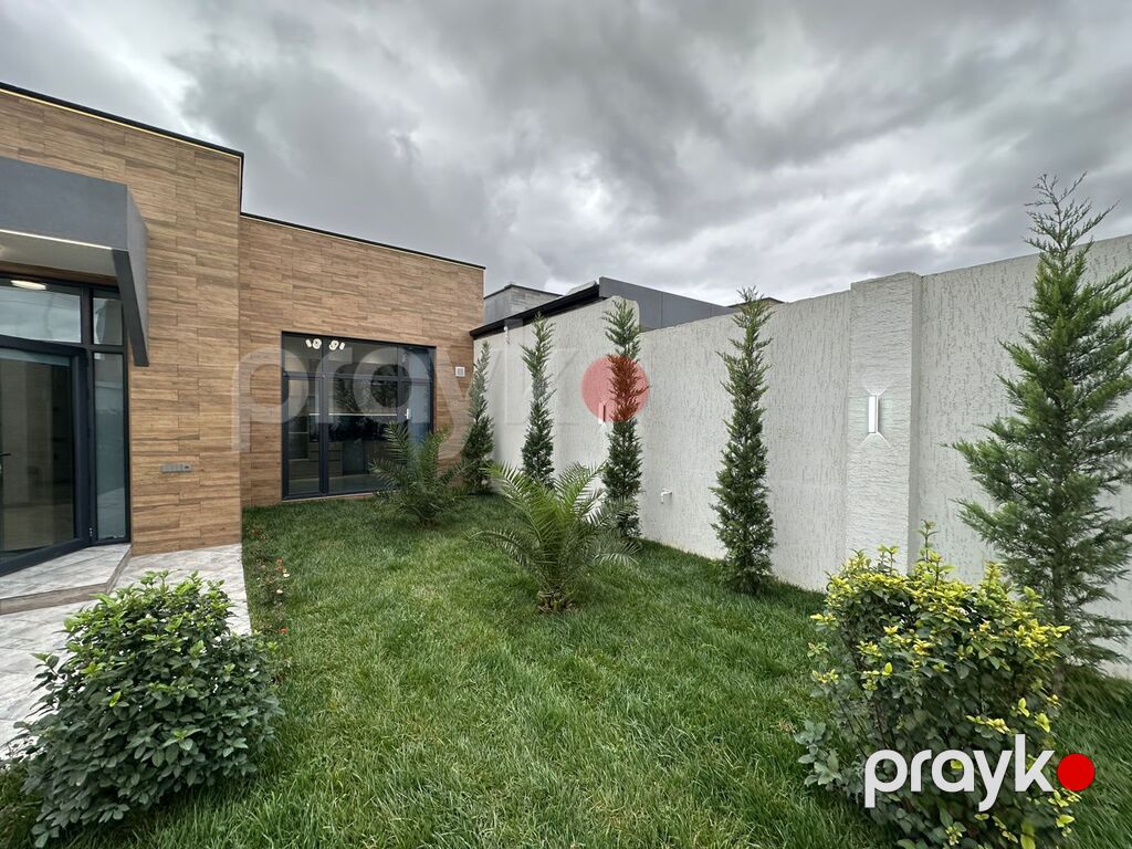 Satılır 4 otaqlı həyət evi/bağ evi 140 m² — Ev, villa, Bakı (3)