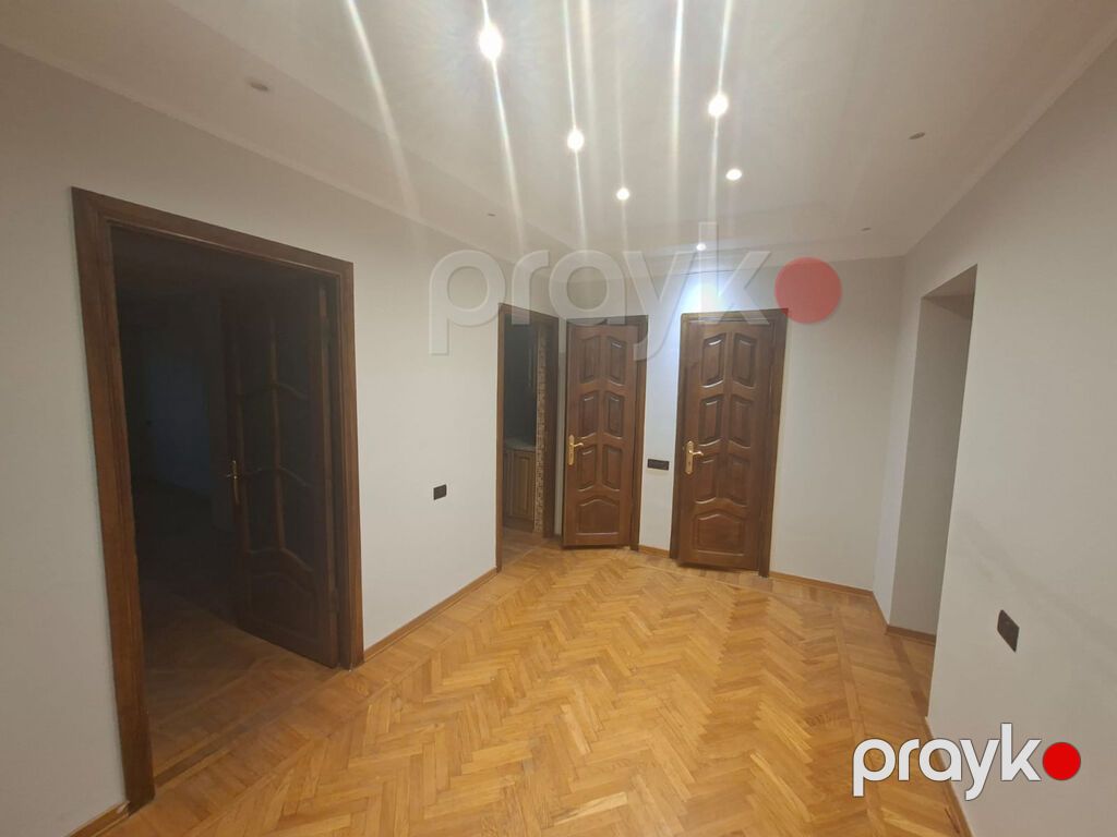 Bakı, 3 otaqlı, Köhnə tikili, 100 kv. m — Mənzil, Bakı (3)