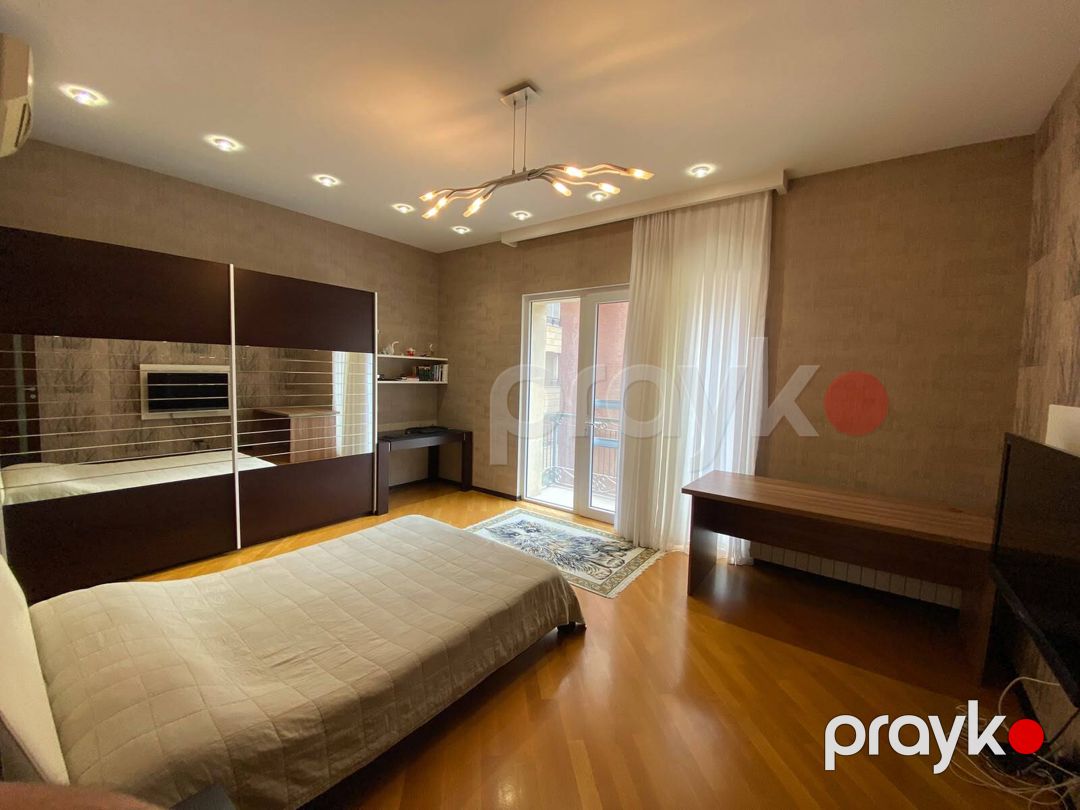 Satılır 4 otaqlı yeni tikili 200 m² — Mənzil, Bakı (6)