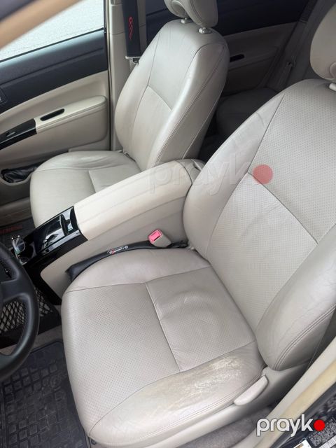 Toyota Prius oturacaqları — Bakı