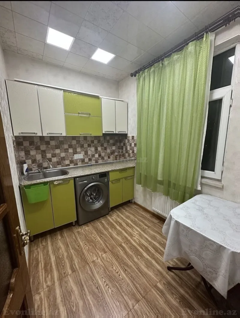 Kirayə verilir 2 otaqlı Mənzil Köhnə tikili 50 m² Bakı, Nəsimi r., Memar Əcəmi m — Mənzil, Bakı (5)