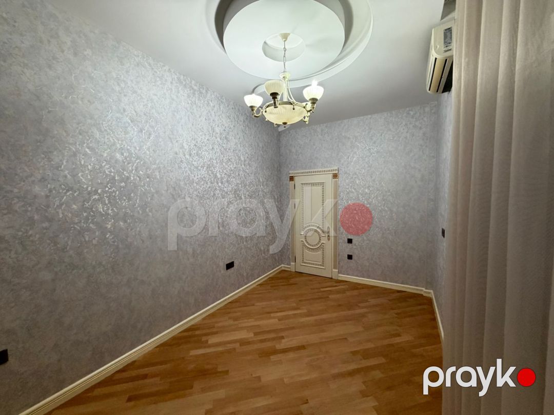 Satılır 5 otaqlı yeni tikili 200 m² — Mənzil, Bakı (12)