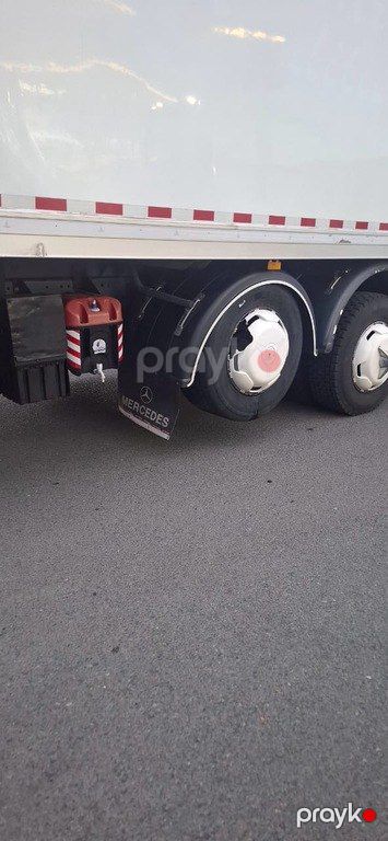 Mercedes Axor 1833, 7.2 L, 2008 il, 869 800 km — Yük maşınları, Lənkəran (10)