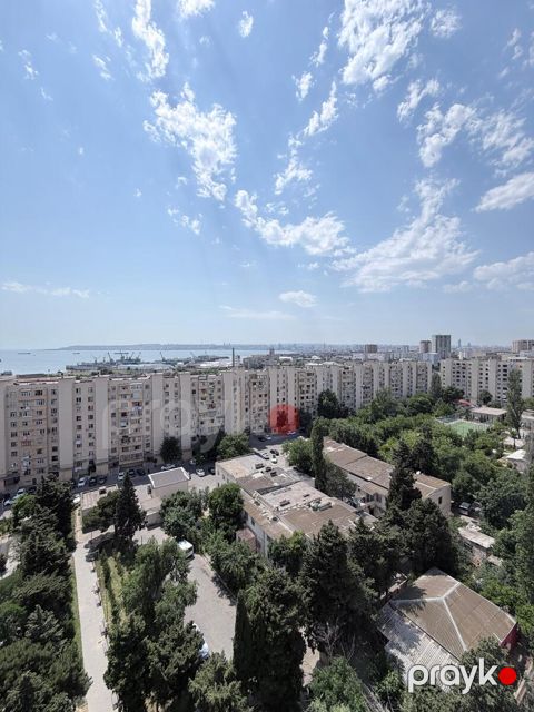 Satılır 3 otaqlı köhnə tikili 80 m² — Bakı
