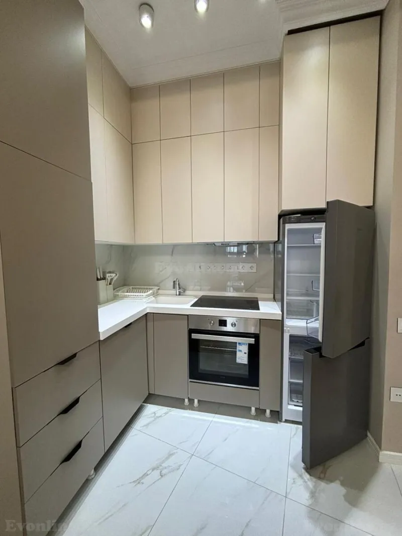Kirayə verilir 3 otaqlı Mənzil Yeni tikili 110 m² Bakı, Xətai r., Ağ şəhər — Mənzil, Bakı (8)