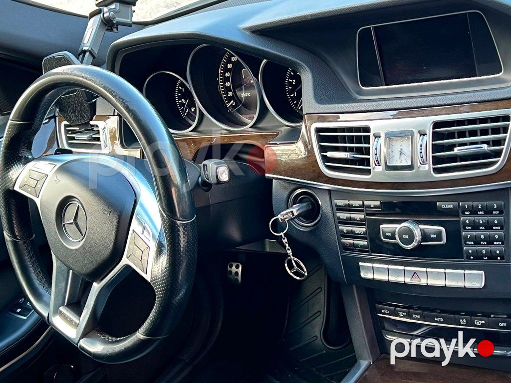 Mercedes E 200, 2.0 L, 2014 il, 230 000 km — Avtomobillər, Bakı (12)