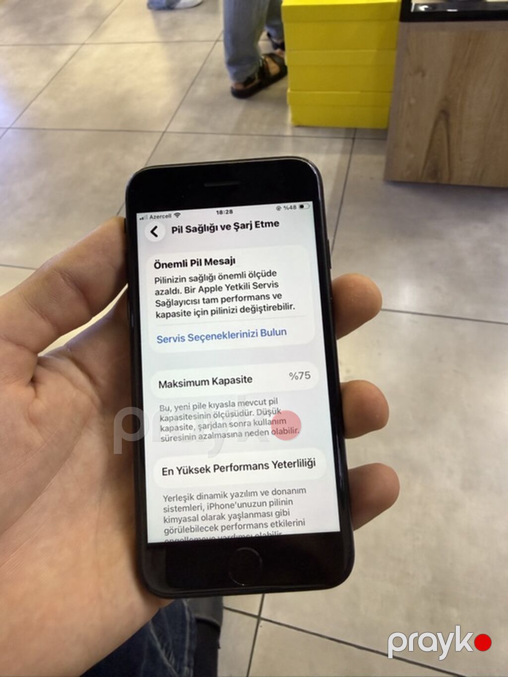 IPhone SE 2020, Qara, Qırıq — Apple iPhone, Xırdalan (4)