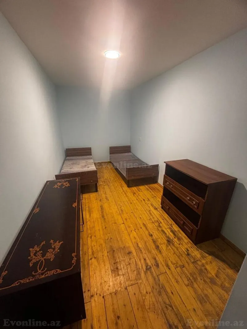 Kirayə verilir 3 otaqlı Həyət evi 70 m² Bakı, Nəsimi r., 28 May m — Ev, villa, Bakı (2)