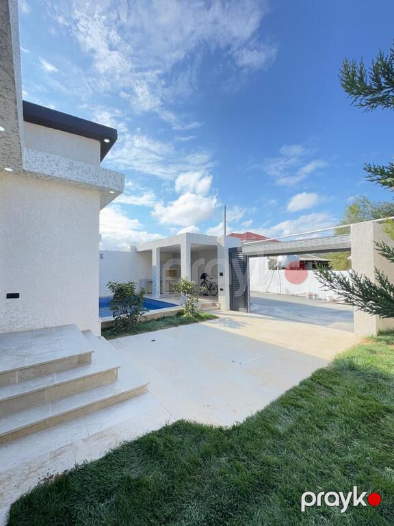 Satılır 4 otaqlı həyət evi/bağ evi 170 m² — Ev, villa, Bakı (6)