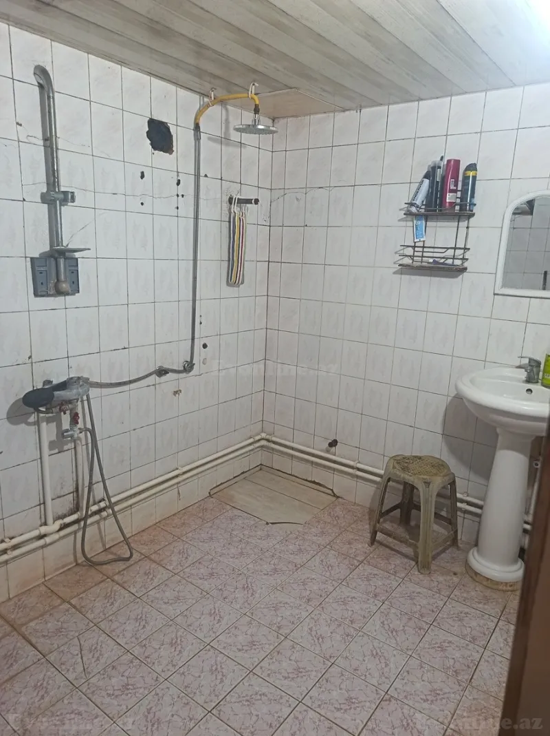 Kirayə verilir 3 otaqlı Mənzil Köhnə tikili 90 m² Bakı, Nəsimi r., Nizami m — Mənzil, Bakı (5)