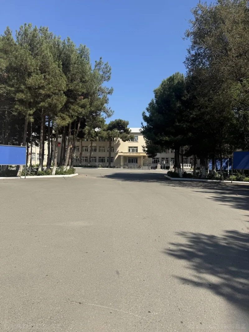 Kirayə verilir 4 otaqlı Mənzil Yeni tikili 145 m² Bakı, Nizami r., Neftçilər m., 8-ci kilometr — Mənzil, Bakı (4)