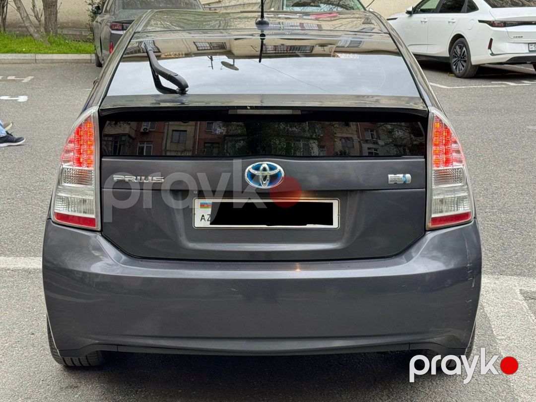 Toyota Prius 30 kuza icarəsi — Avadanlıq icarəsi, Bakı (5)