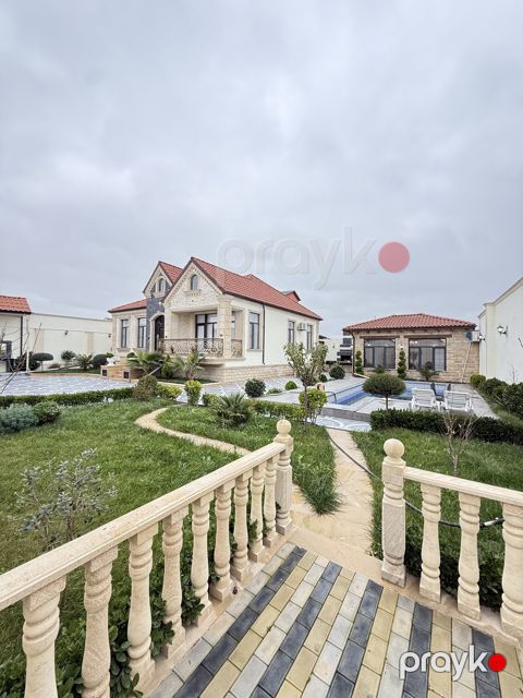 Satılır 4 otaqlı həyət evi/bağ evi 140 m² — Bakı