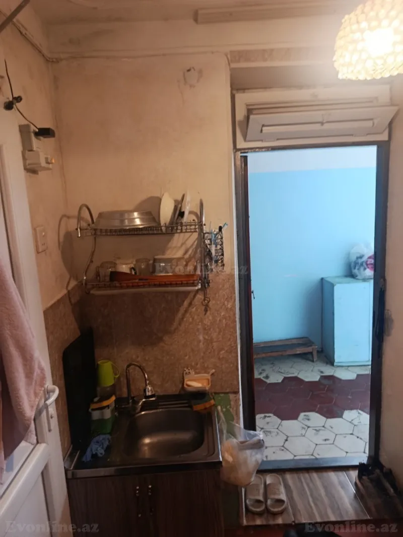 Kirayə verilir 1 otaqlı Mənzil Köhnə tikili 20 m² Bakı, Abşeron r — Mənzil, Bakı (3)