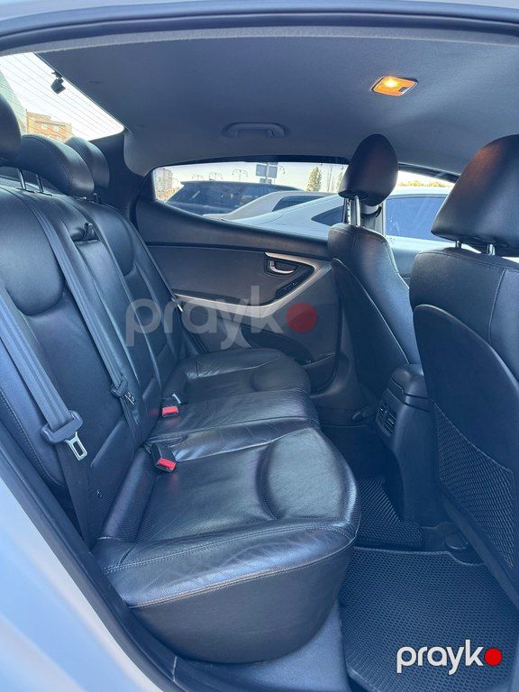 Hyundai Avante, 1.6 L, 2014 il, 187 000 km — Avtomobillər, Bakı (9)