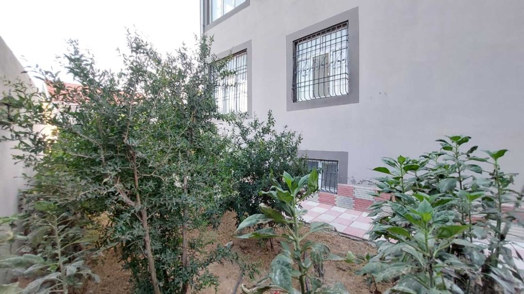 Satılır 7 otaqlı həyət evi/bağ evi 422 m² — Ev, villa, Bakı (2)