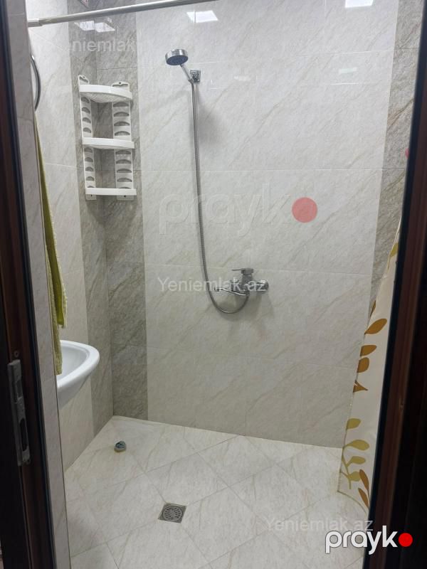Satılır 3 otaqlı Bina evi menzil (Köhnə tikili), 72 m², 17-ci mikrorayon — Mənzil, Sumqayıt (8)