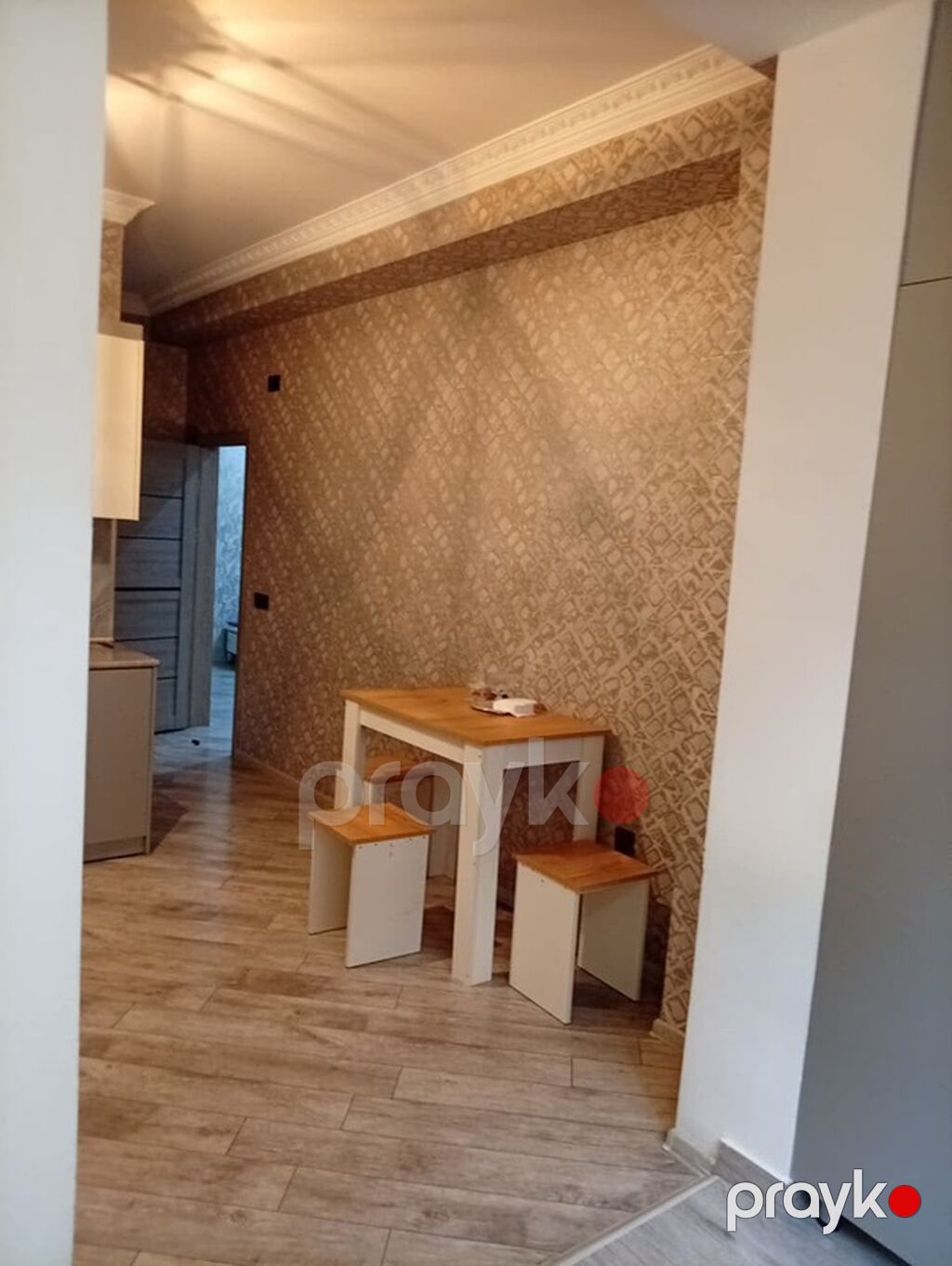 Mənzil – zövqlü təmirli, geniş və işıqlı planlama - Geniş qonaq — Mənzil, Bakı (3)