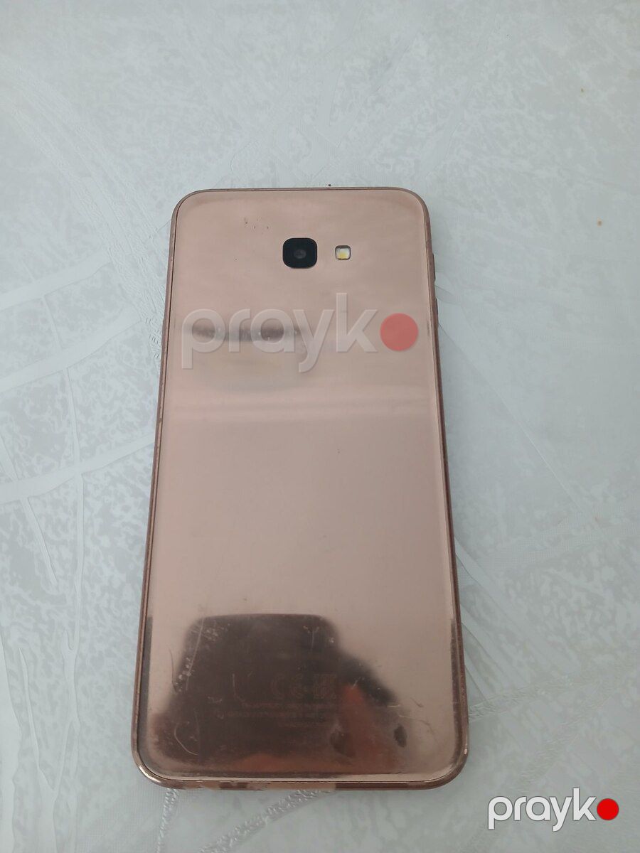 Samsung Galaxy J6 Gold 32GB/2GB — Smartfonlar, Bakı (2)