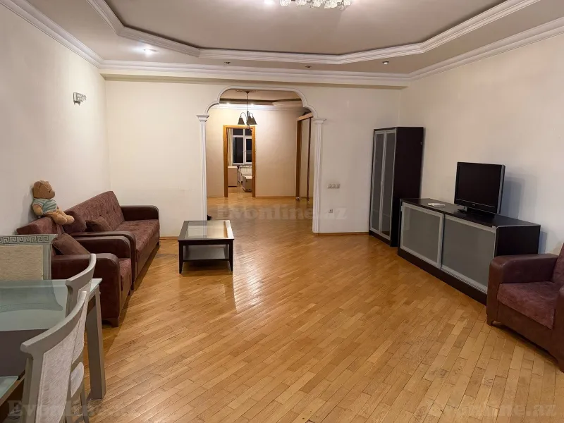 Kirayə verilir 3 otaqlı Mənzil Yeni tikili 165 m² Bakı, Nərimanov r., Gənclik m — Mənzil, Bakı (5)