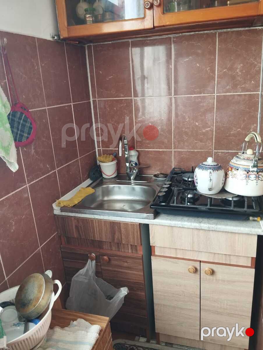 Satılır 2 otaqlı köhnə tikili 45 m² — Mənzil, Bakı (2)