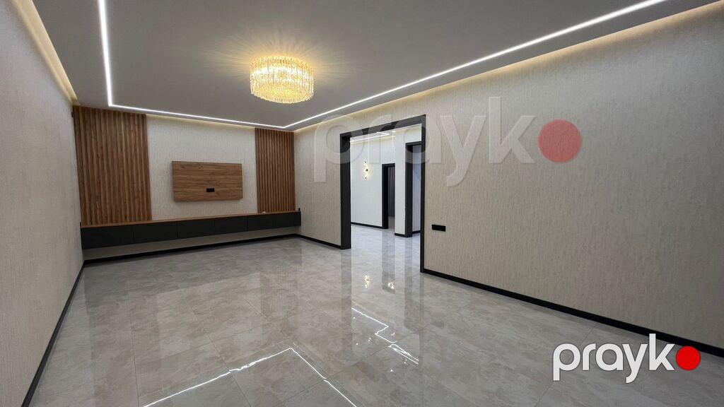 Satılır 4 otaqlı həyət evi/bağ evi 200 m² — Ev, villa, Bakı (10)