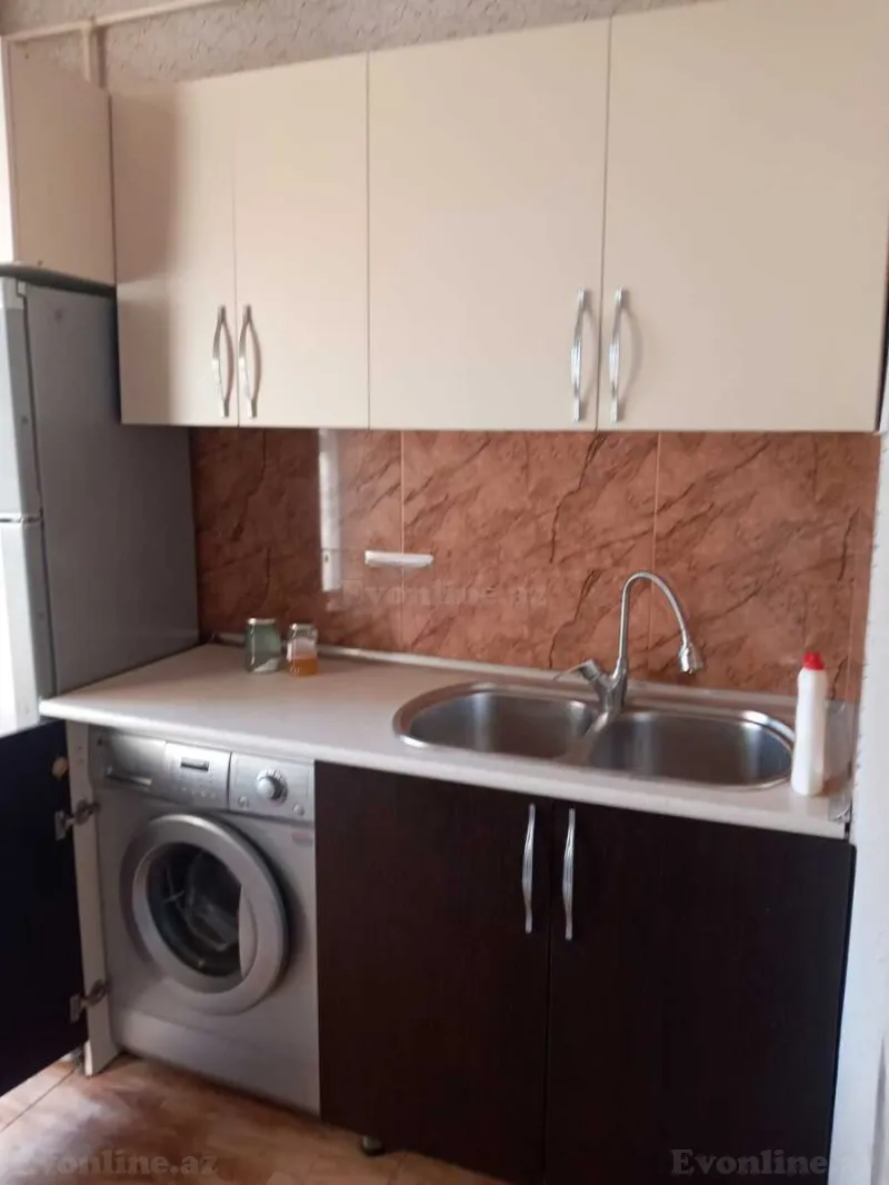 Kirayə verilir 2 otaqlı Mənzil Köhnə tikili 40 m² Bakı, Yasamal r., Elmlər Akademiyası m — Mənzil, Bakı (8)