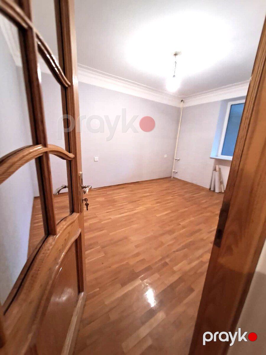 Satılır 2 otaqlı köhnə tikili 85 m² — Mənzil, Bakı (5)
