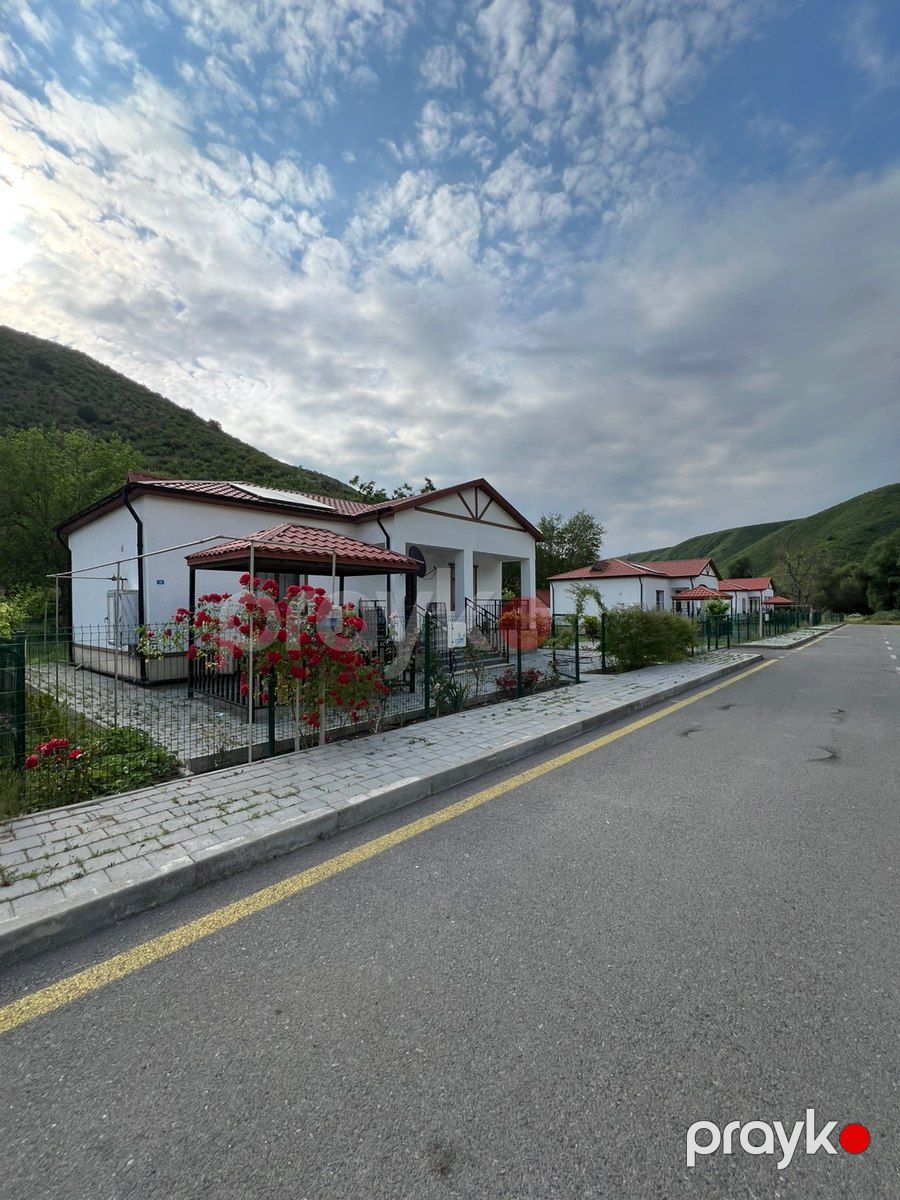 Həyət evi kirayə verilir, Laçın r — Ev, villa, Laçın (12)