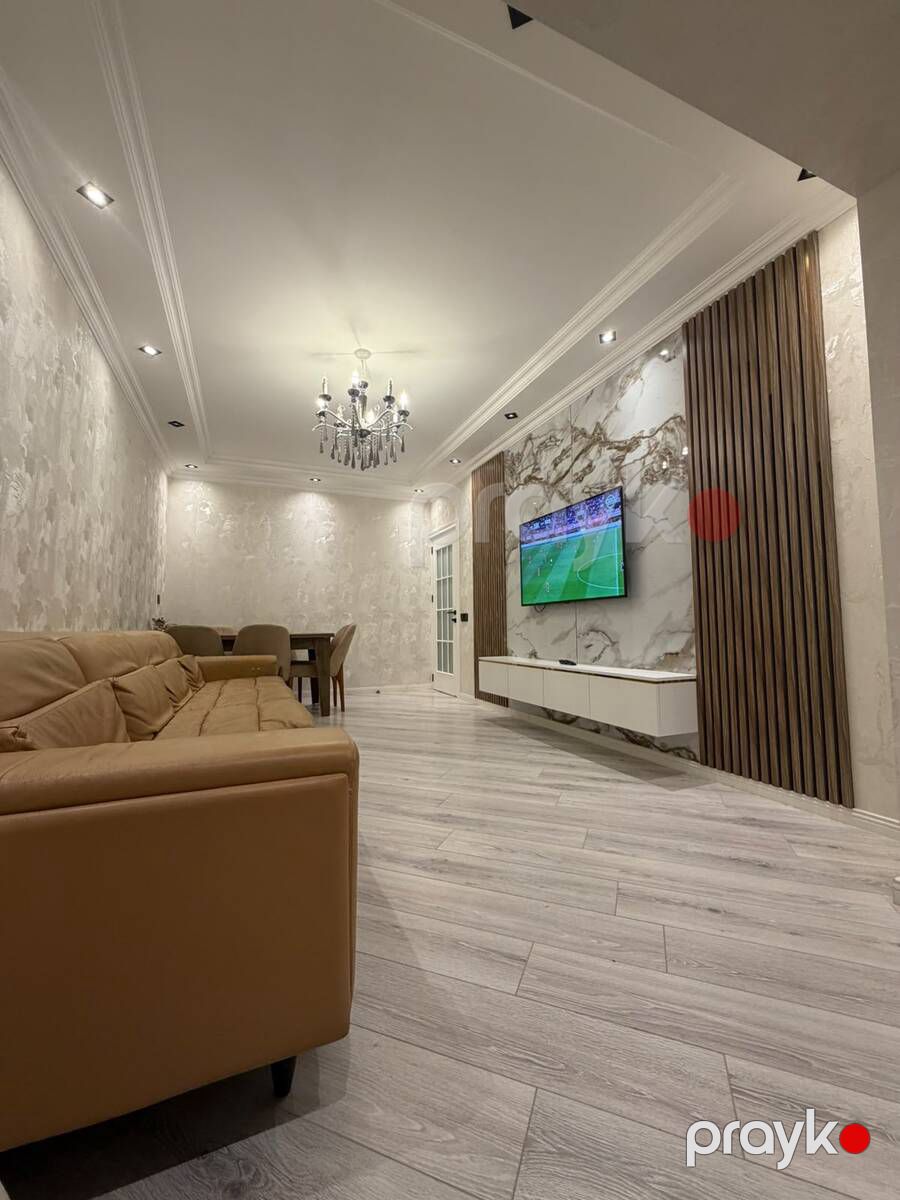 Satılır 3 otaqlı köhnə tikili 100 m² — Mənzil, Bakı (2)