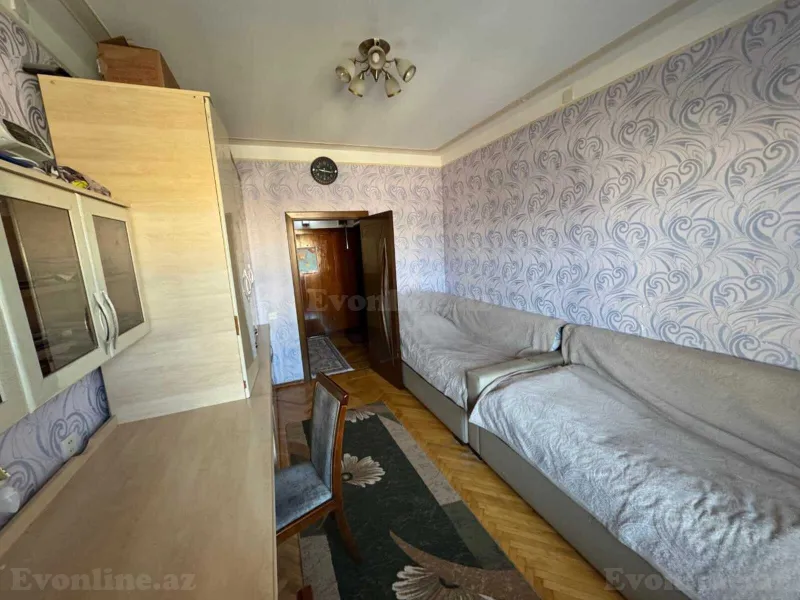 Satılır 3 otaqlı Mənzil Köhnə tikili 85 m² Bakı, Nizami r., Neftçilər m., 8-ci kilometr — Mənzil, Bakı (7)