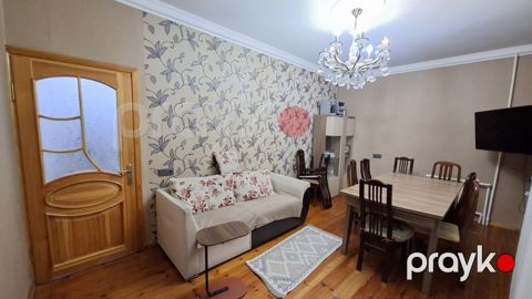Satılır 3 otaqlı köhnə tikili 70 m² — Bakı