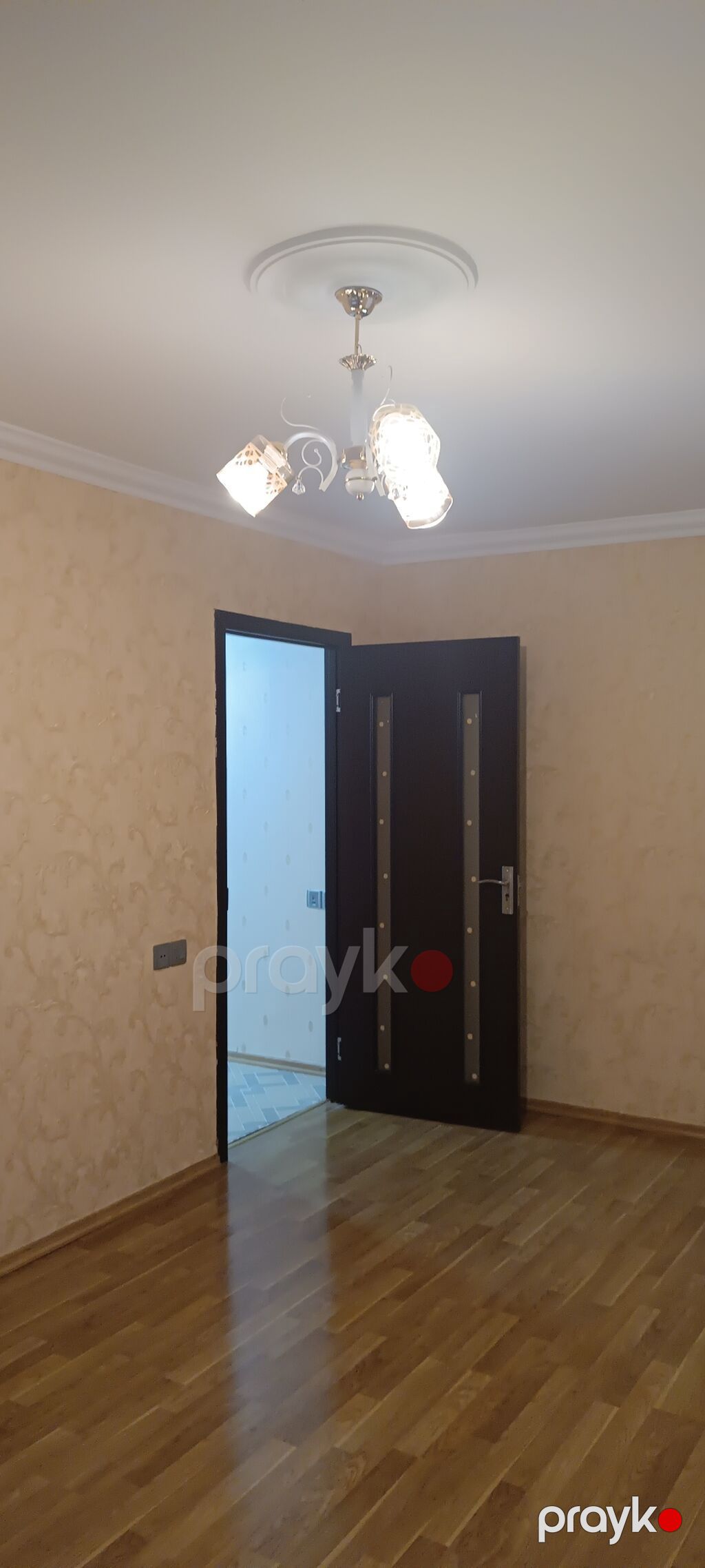 Mənzildə koridor və sanitar qovşaq üçün tamamlama işləri - Daxili — Döşəmə və tavan işləri, Gəncə (9)