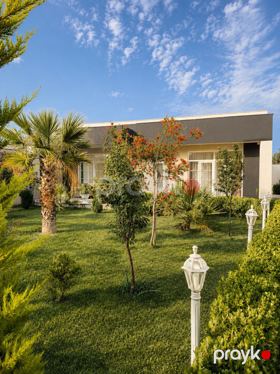 Satılır 4 otaqlı həyət evi/bağ evi 140 m² — Ev, villa, Bakı (2)