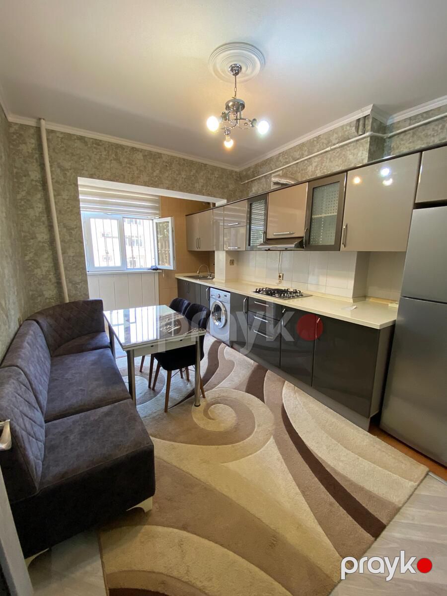Satılır 2 otaqlı köhnə tikili 65 m² — Mənzil, Bakı (7)