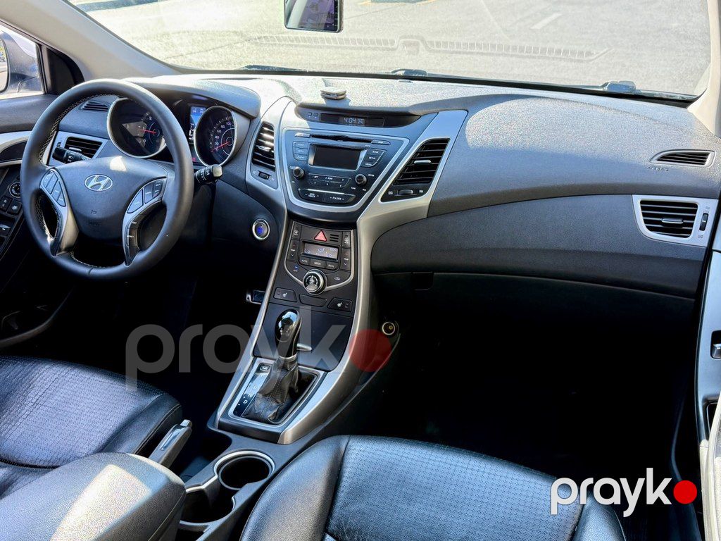 Hyundai Avante, 1.6 L, 2014 il, 250 000 km — Avtomobillər, Bakı (7)