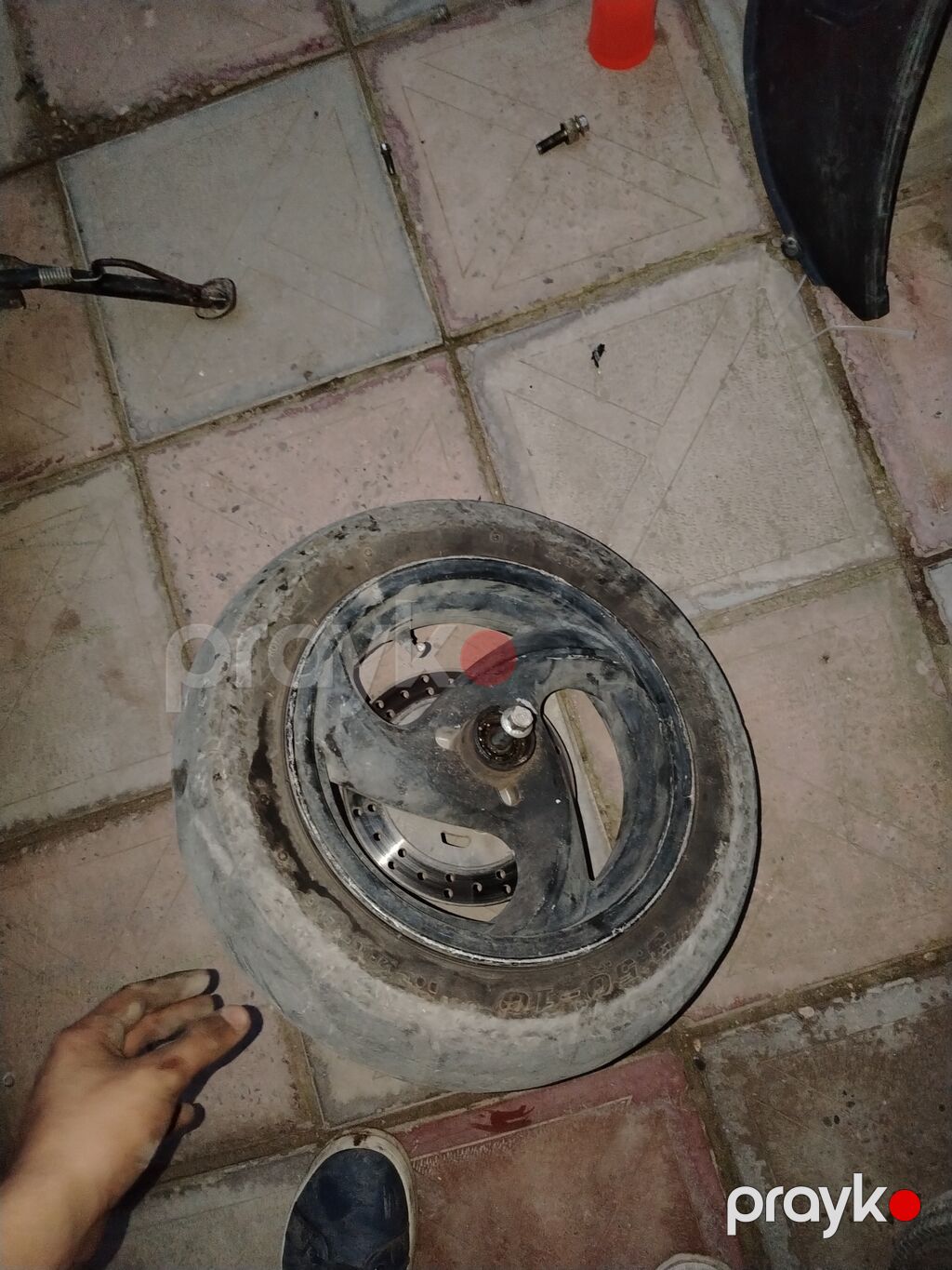 Salam zig zag mopedinin zapcastlari satilir hamisi su qiymətinə her — Motosiklet geyimi, Bakı (8)