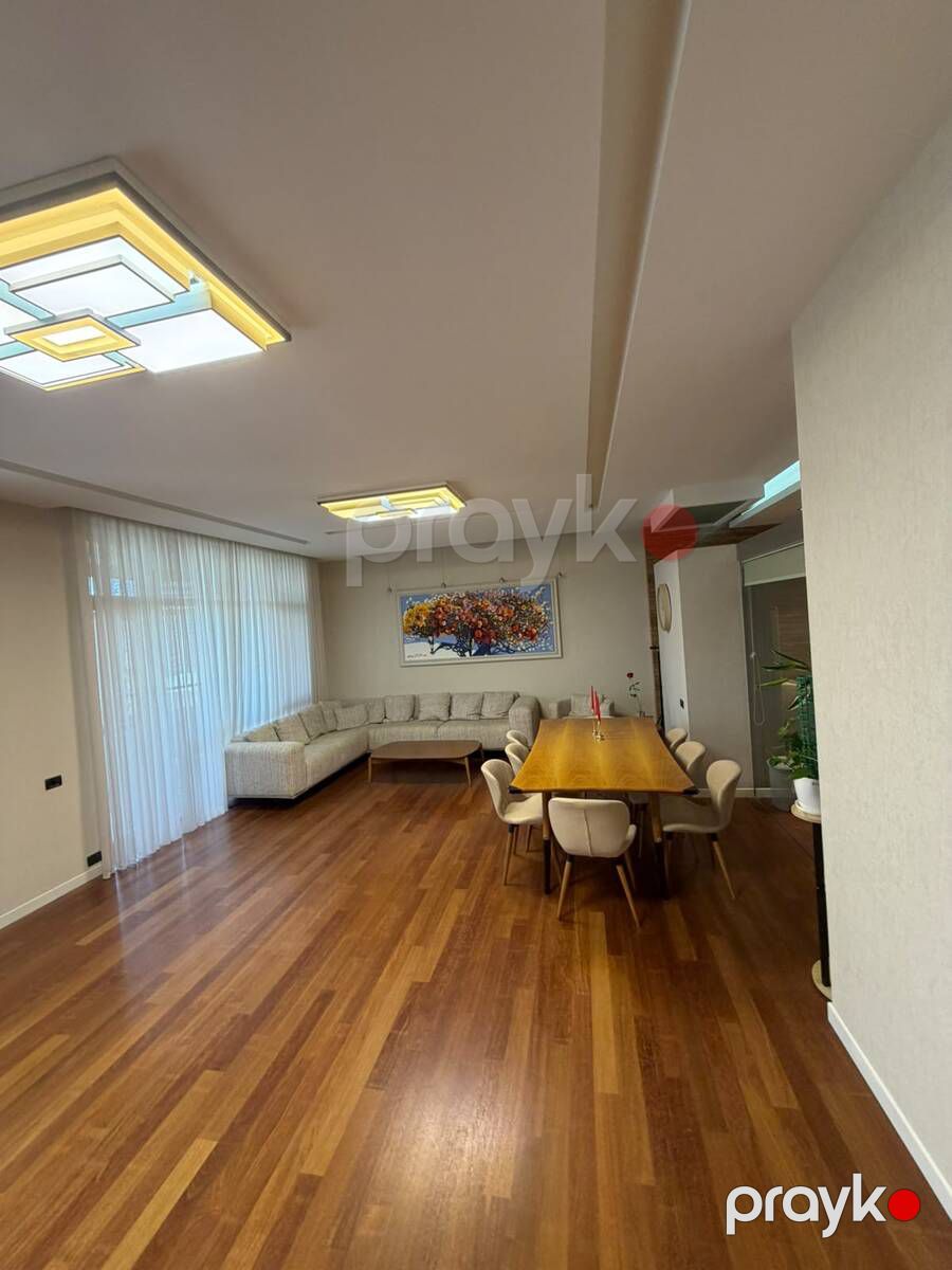 Satılır 4 otaqlı yeni tikili 225.5 m² — Mənzil, Bakı (2)