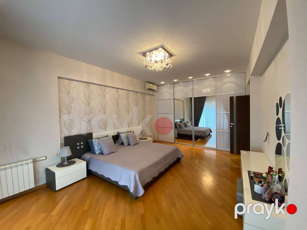 Satılır 4 otaqlı yeni tikili 200 m² — Mənzil, Bakı (9)