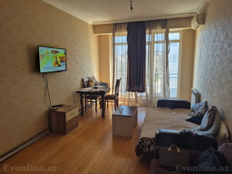 Kirayə verilir 3 otaqlı Mənzil Yeni tikili 72 m² Bakı, Yasamal r — Bakı