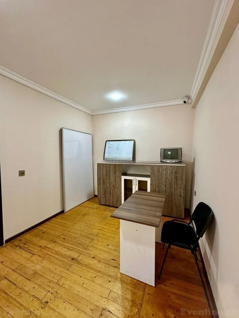 Kirayə verilir Ofis 150 m² Bakı, Səbail r — Ofis, Bakı (7)
