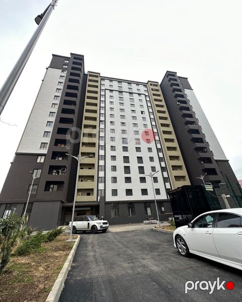 Satılır 4 otaqlı yeni tikili 172.5 m² — Bakı