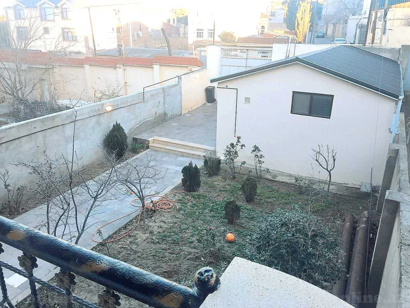 Kirayə verilir 5 otaqlı Həyət evi 225 m² Bakı, Nizami r., Qara Qarayev m., 8-ci kilometr — Ev, villa, Bakı (2)