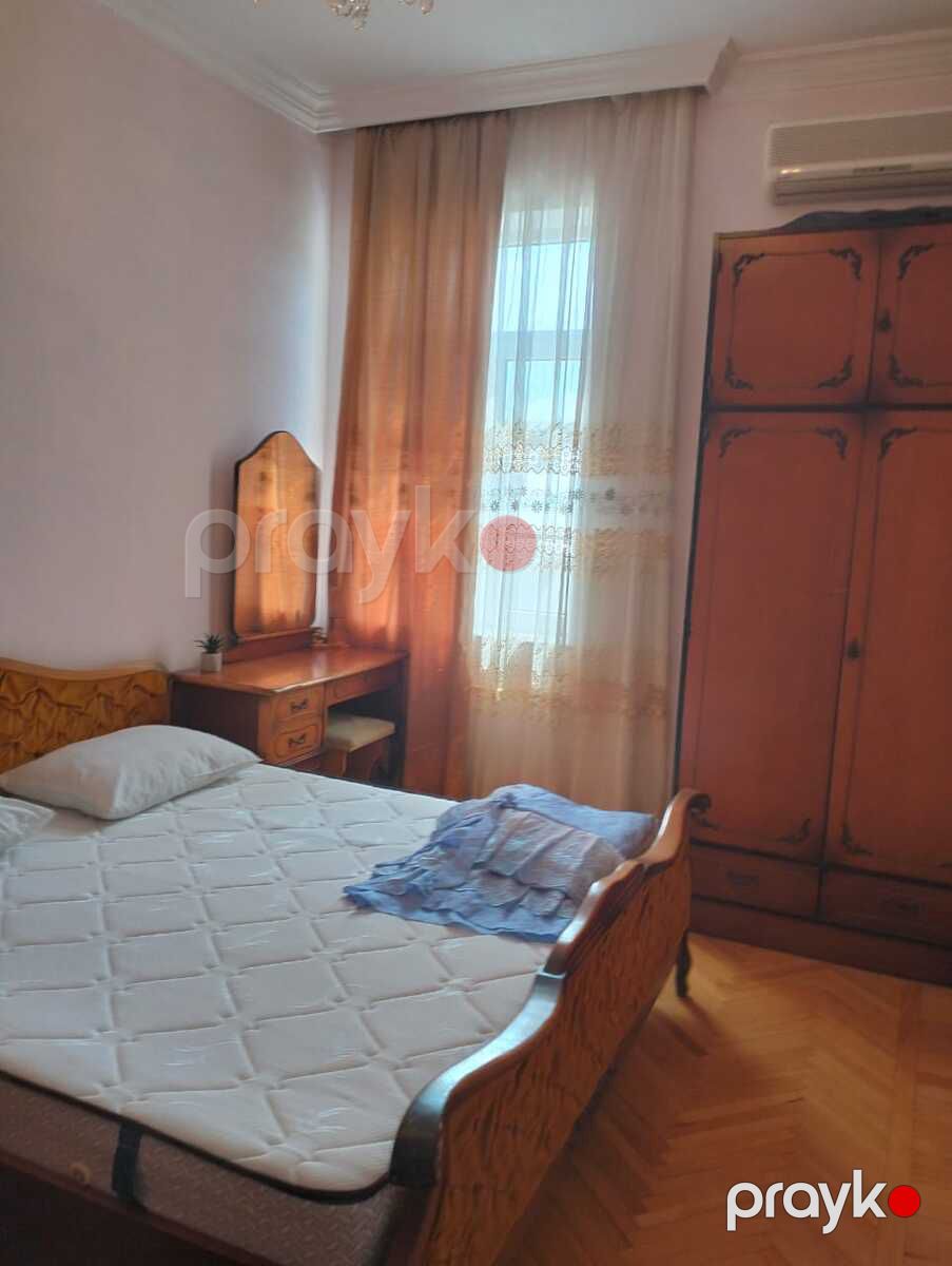 İcarəyə verilir 2 otaqlı köhnə tikili 82 m² — Mənzil, Bakı (10)