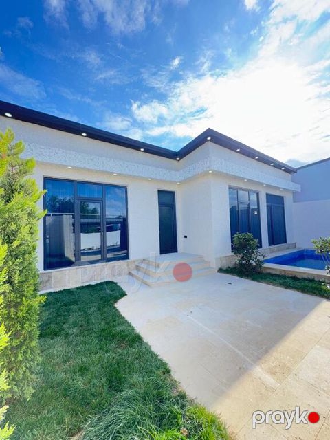Satılır 4 otaqlı həyət evi/bağ evi 170 m² — Bakı