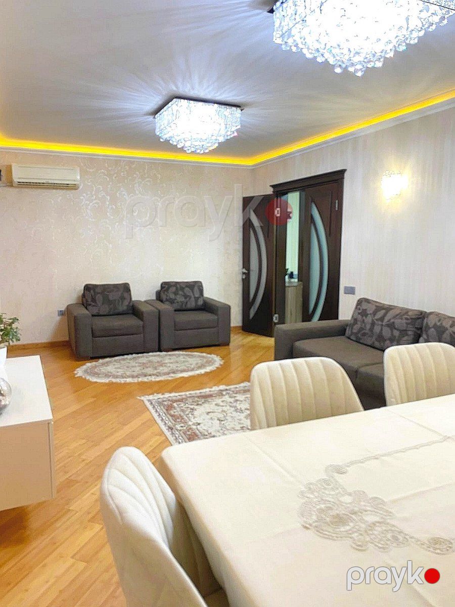 Satılır 3 otaqlı köhnə tikili 100.5 m² — Mənzil, Bakı (3)